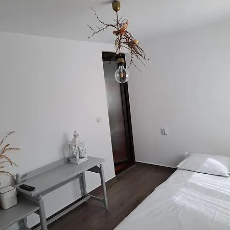 بيت ضيافة Luna كوستِنيست