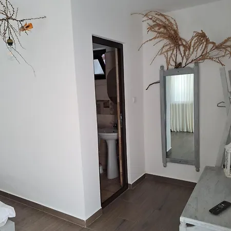 Casa de hóspedes Luna 3*